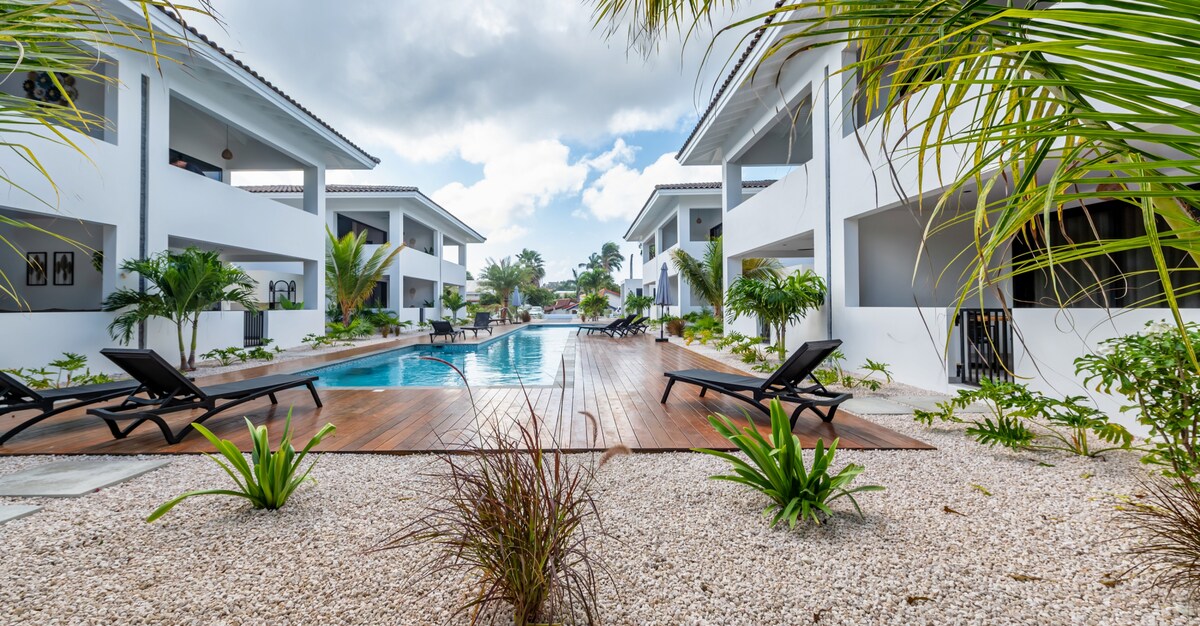 Palm Tree Curaçao - New Penthouse near beach