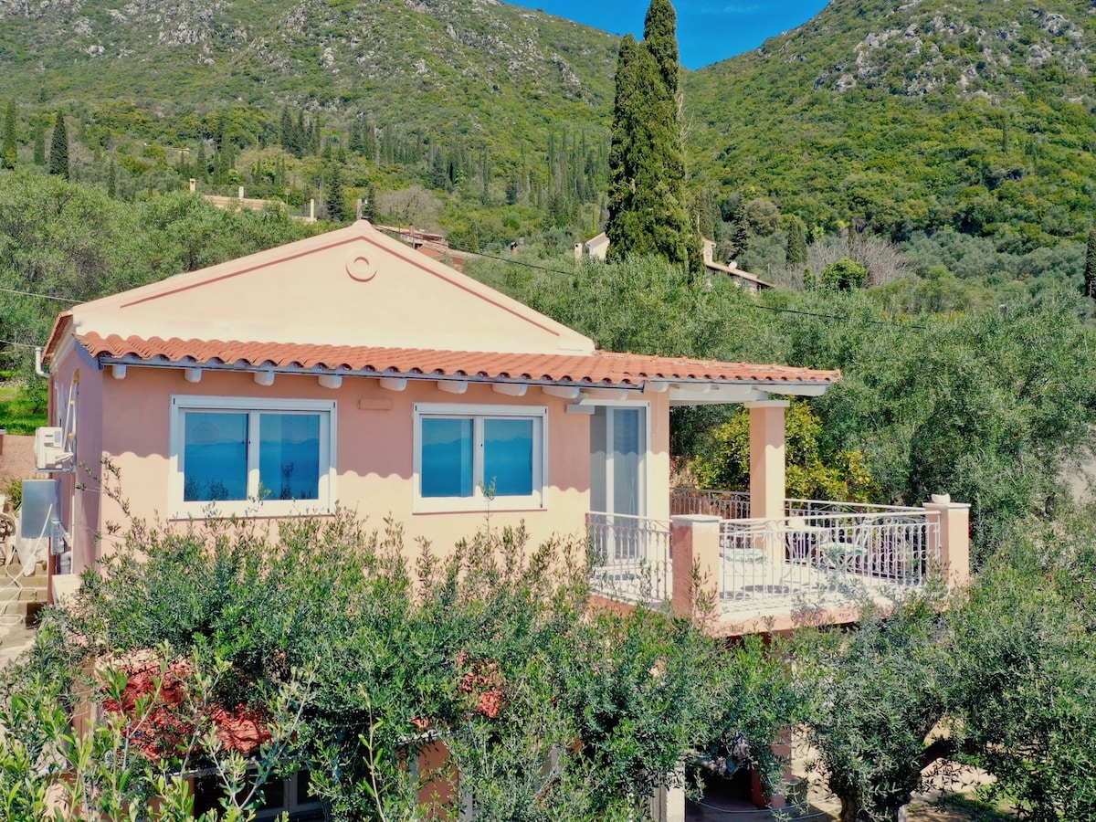 Luxury Villa Evmaria with private pool