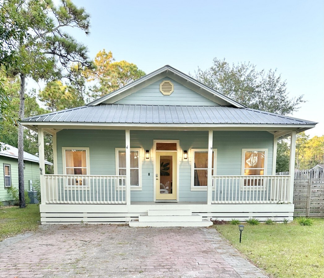 Serene Cottage near 30A Beach and Bay