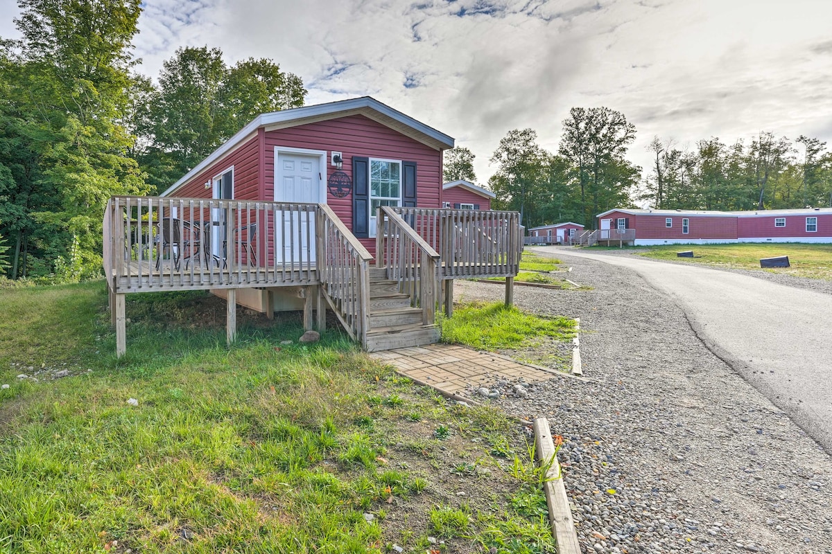 Pet-Friendly Cassoplis Cabin, Close to Parks!