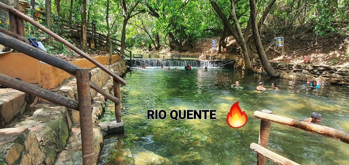 Rio Quente Go. 
Apto, 7 pess,
2 Qtos, TOP.