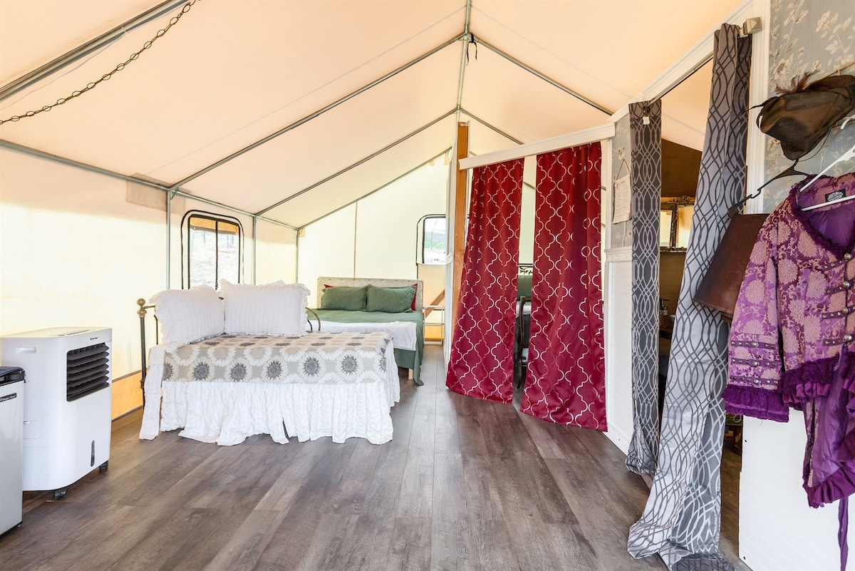 Western Syle Glamping Tent in Tombstone, Arizona