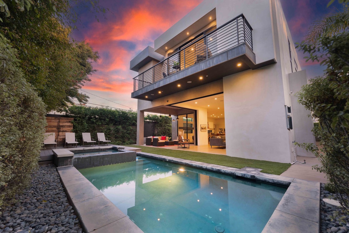 LA Villa by AvantStay | Walk to The Grove LA