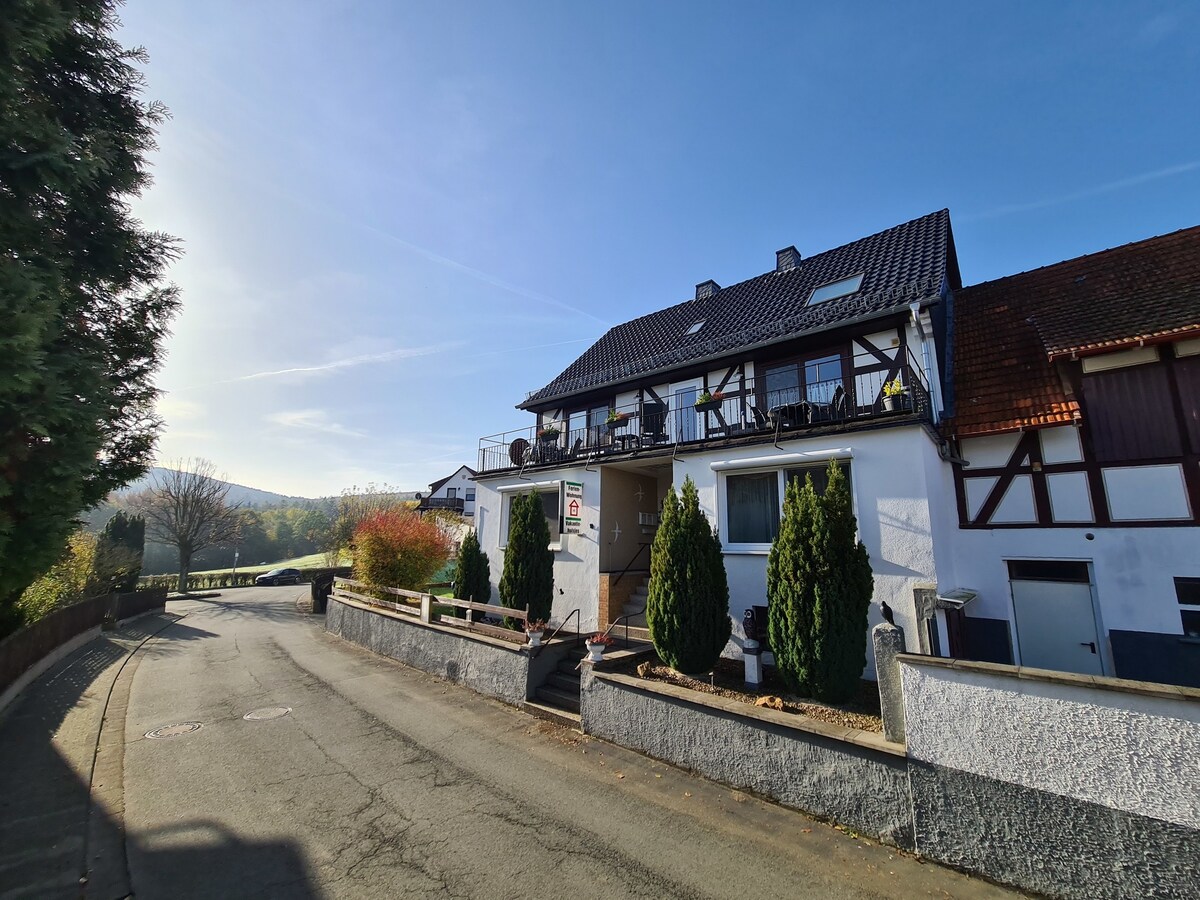 位于Edertal-Bringhausen的62平方米可容纳4位房客的公寓（ 172668 ）