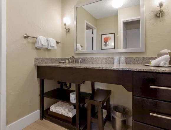 Ideal Location! Mountain View Suite | 3 Pools