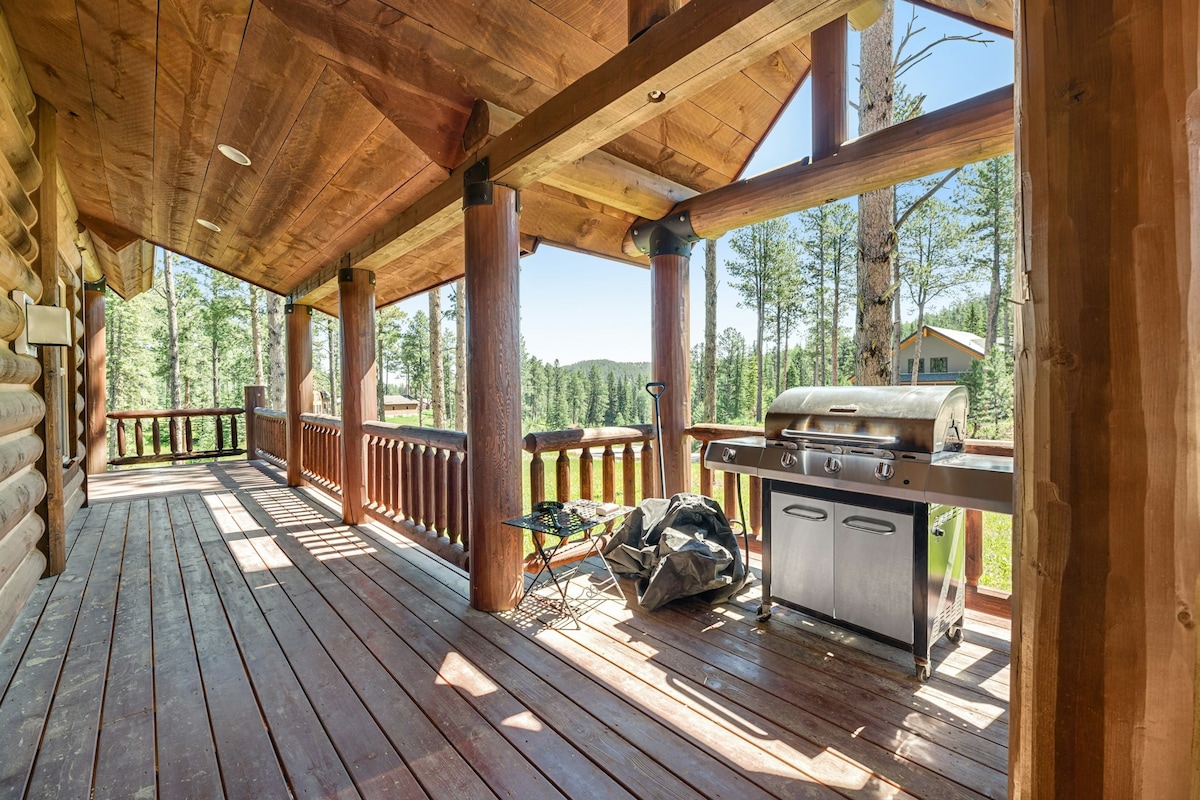 5BR Black Hills Dog Friendly | Hot Tub