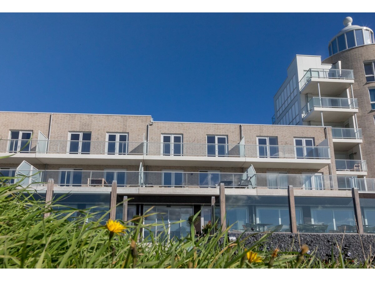 Apartment with Oosterschelde view