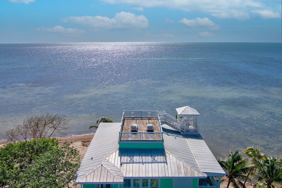 300英尺私人海滩、泳池和屋顶，可欣赏全景海景