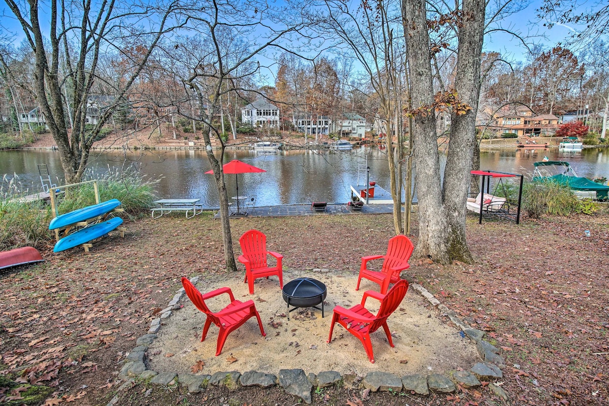 Locust Grove Lake House: Swim, Boat & Unwind!