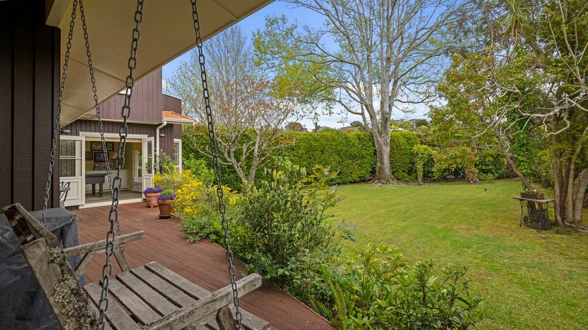 A Ray of Sunshine - Manly Holiday Home