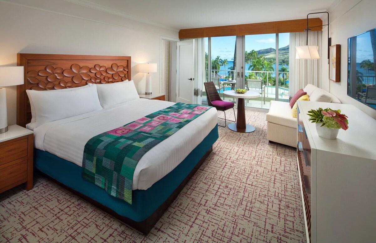 Marriott's Kauai Beach Club 2BR Oceanview Suite