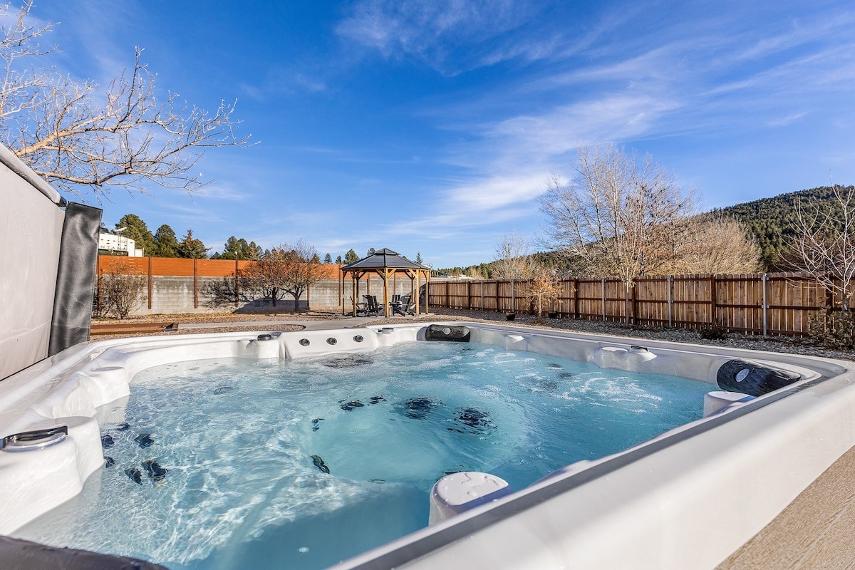 Grand Canyon Designer Home Sparkling Hot Tub