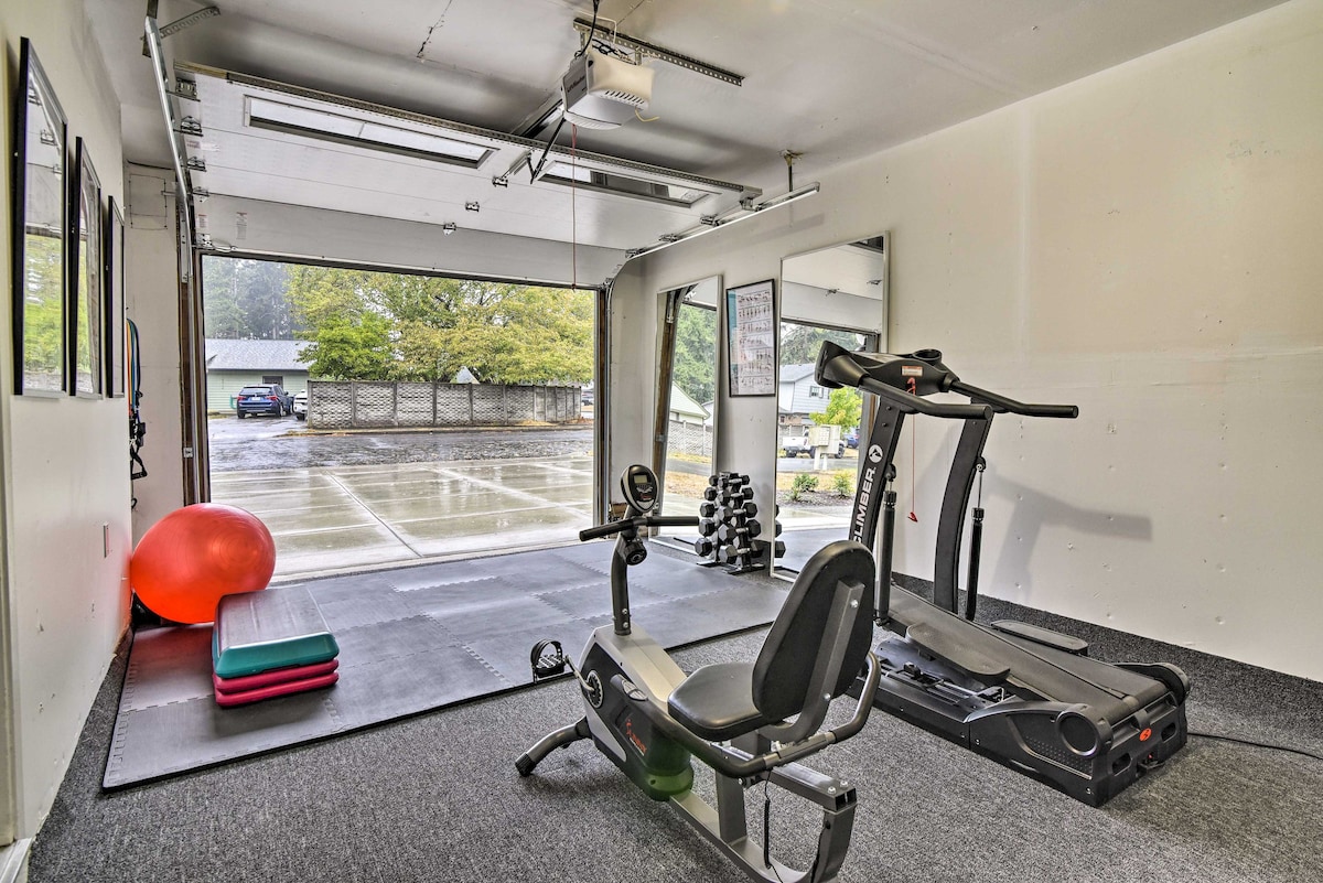 Lovely Vancouver Retreat w/ Home Gym!