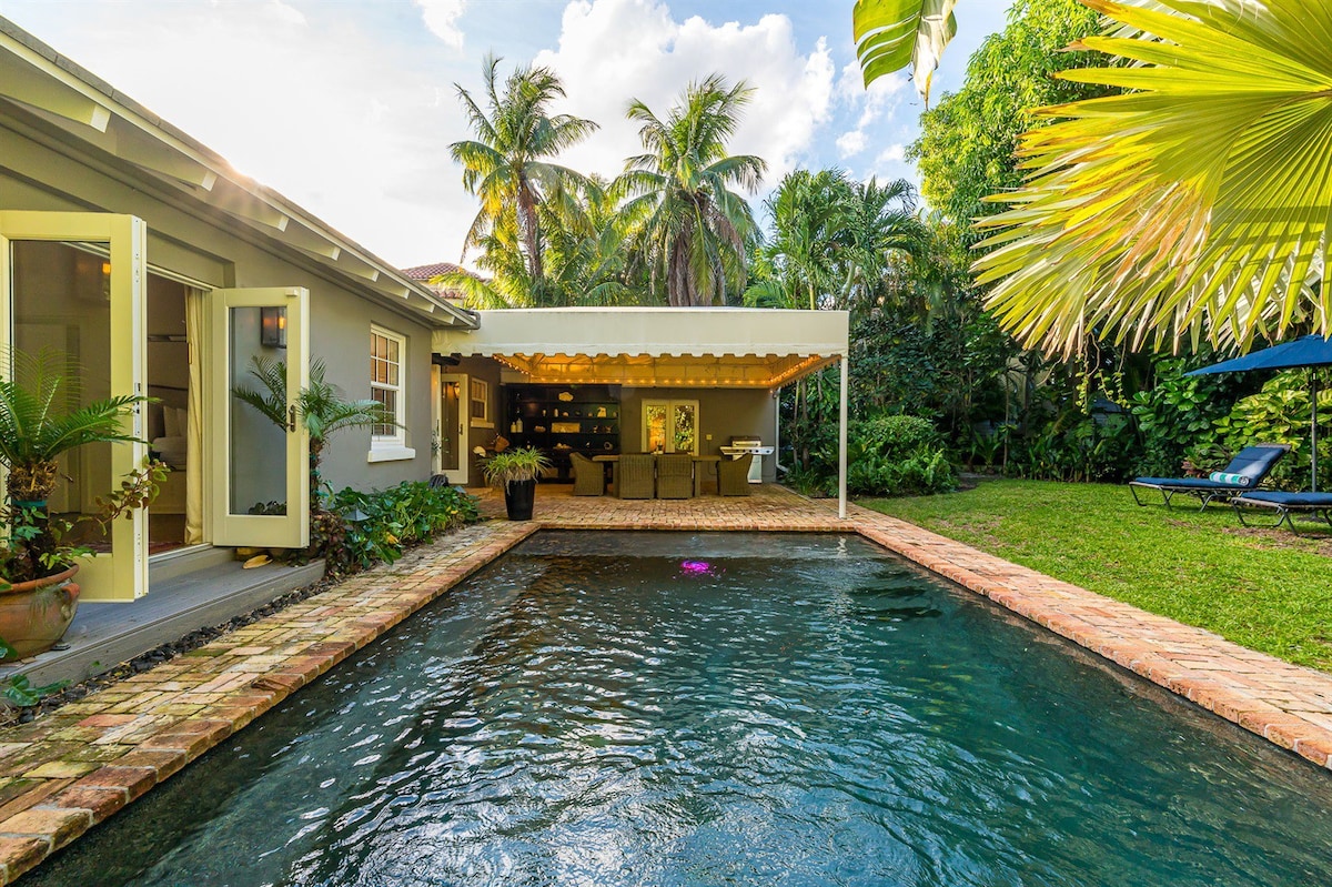 The Mango Hideout - Saltwater Pool & Hot Tub!