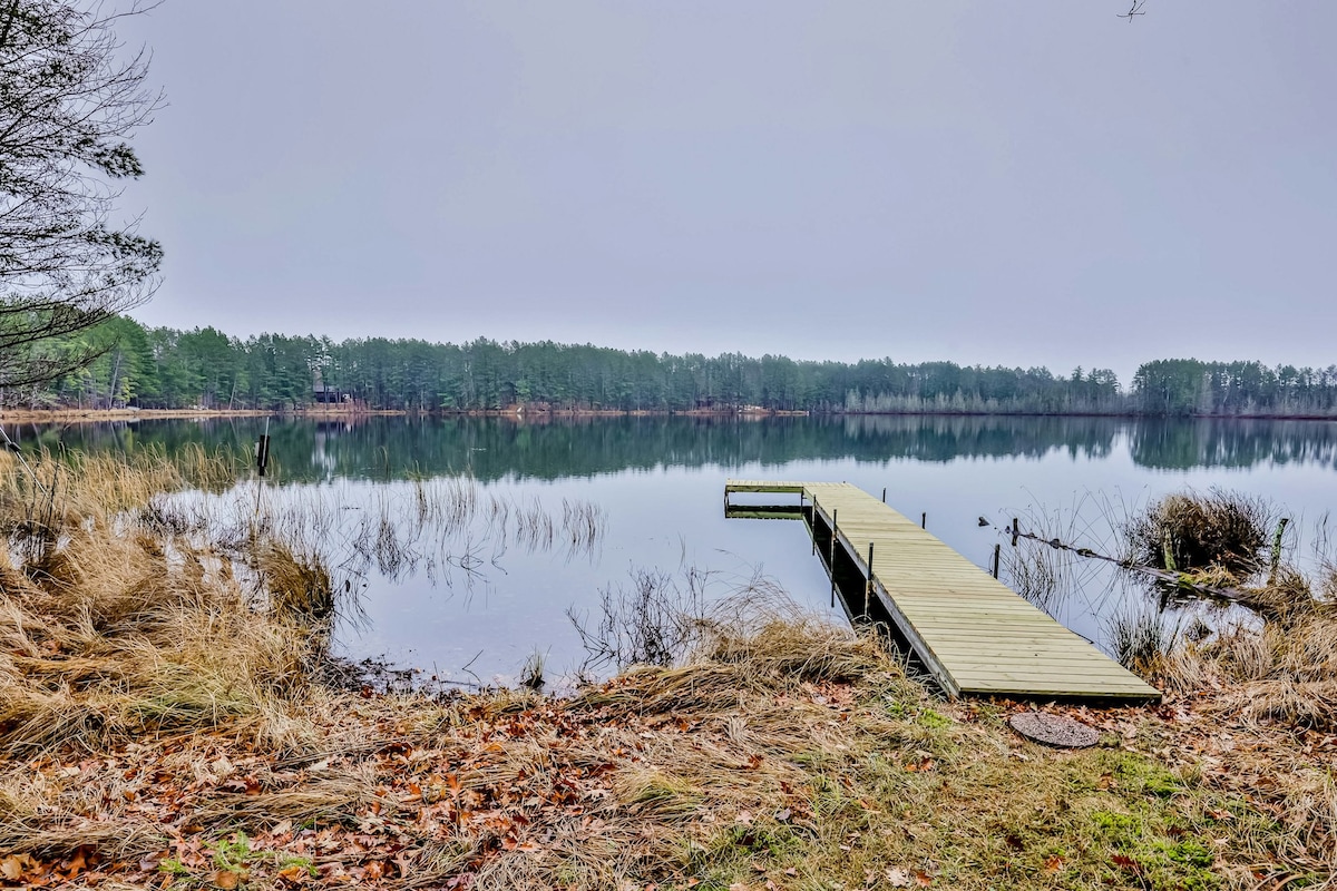 Large 2BR Lakefront Dog Friendly | Dock