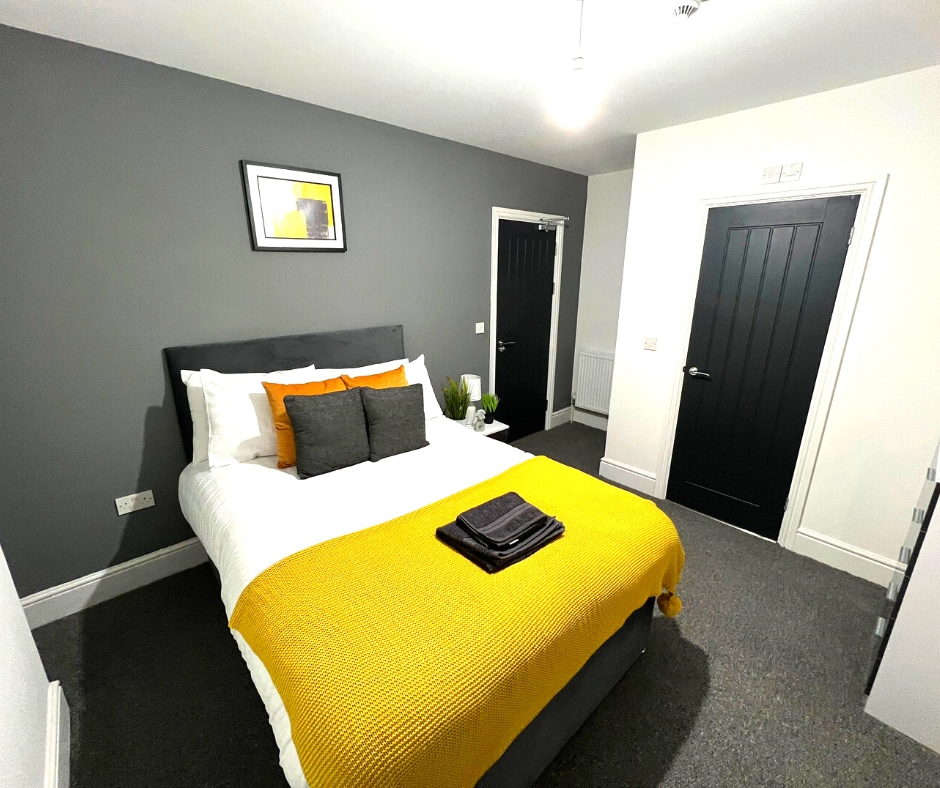 Chantry Suites Double Room with En-Suite in DN31