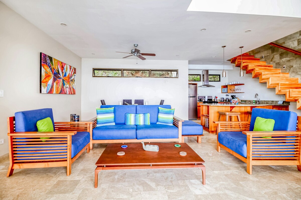 Tropical 2BR Oceanview | Private Pool | Balcony