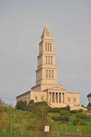 亚历山大的民宿