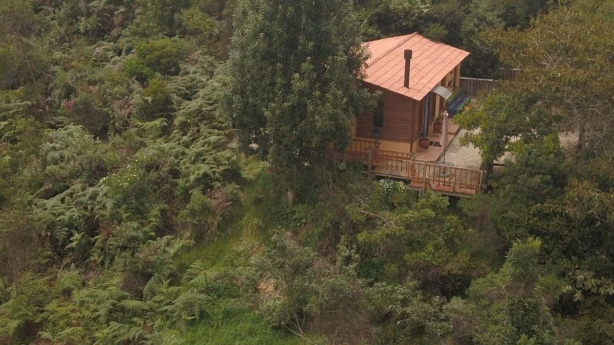 Beautiful and cosy cabin in a natural reserve, per