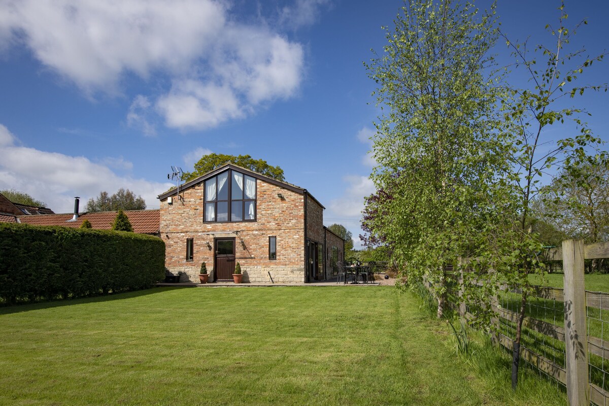 Tockwith Lodge Barn