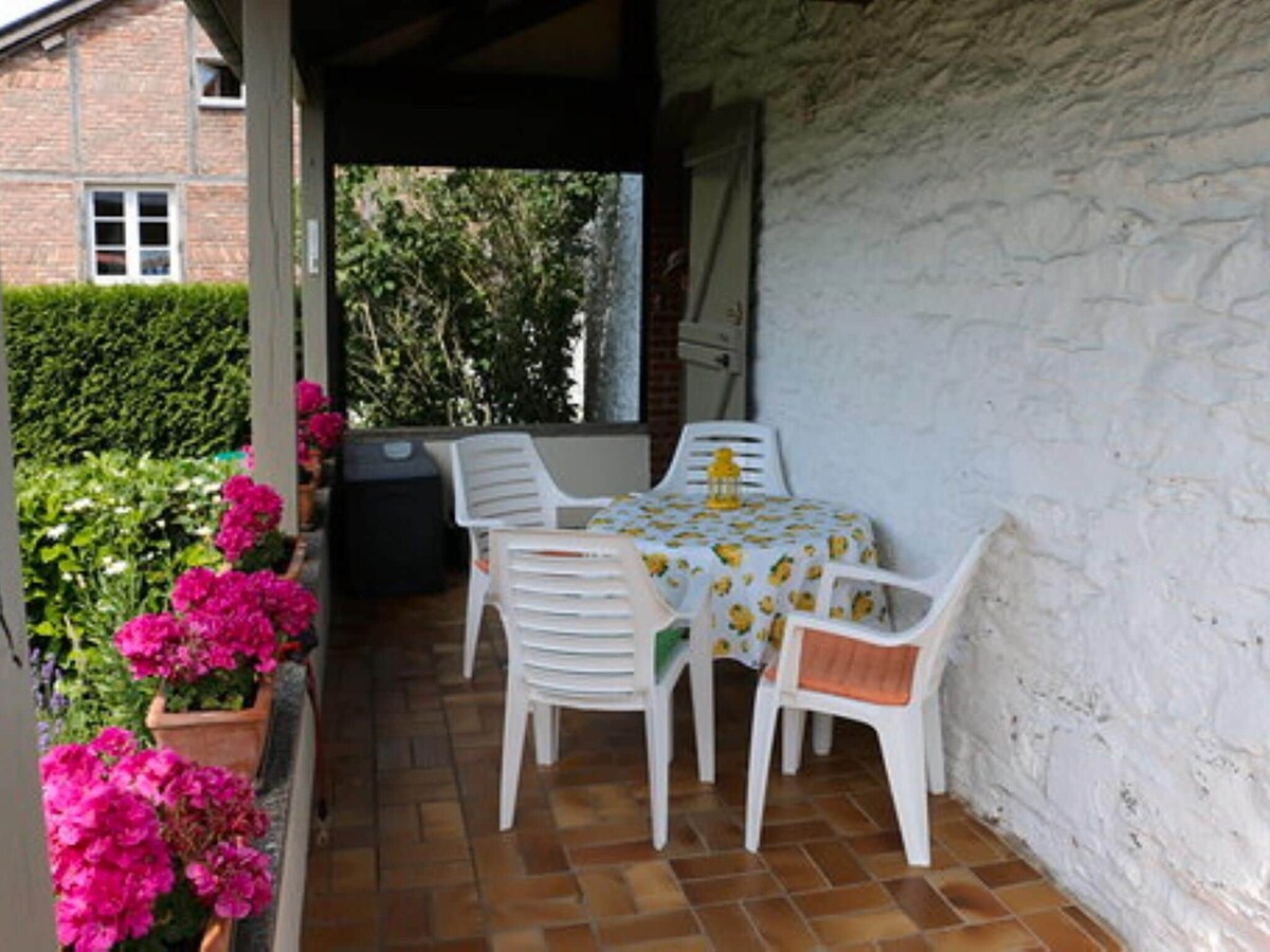 Lovely holiday home in Wallonie with private garden