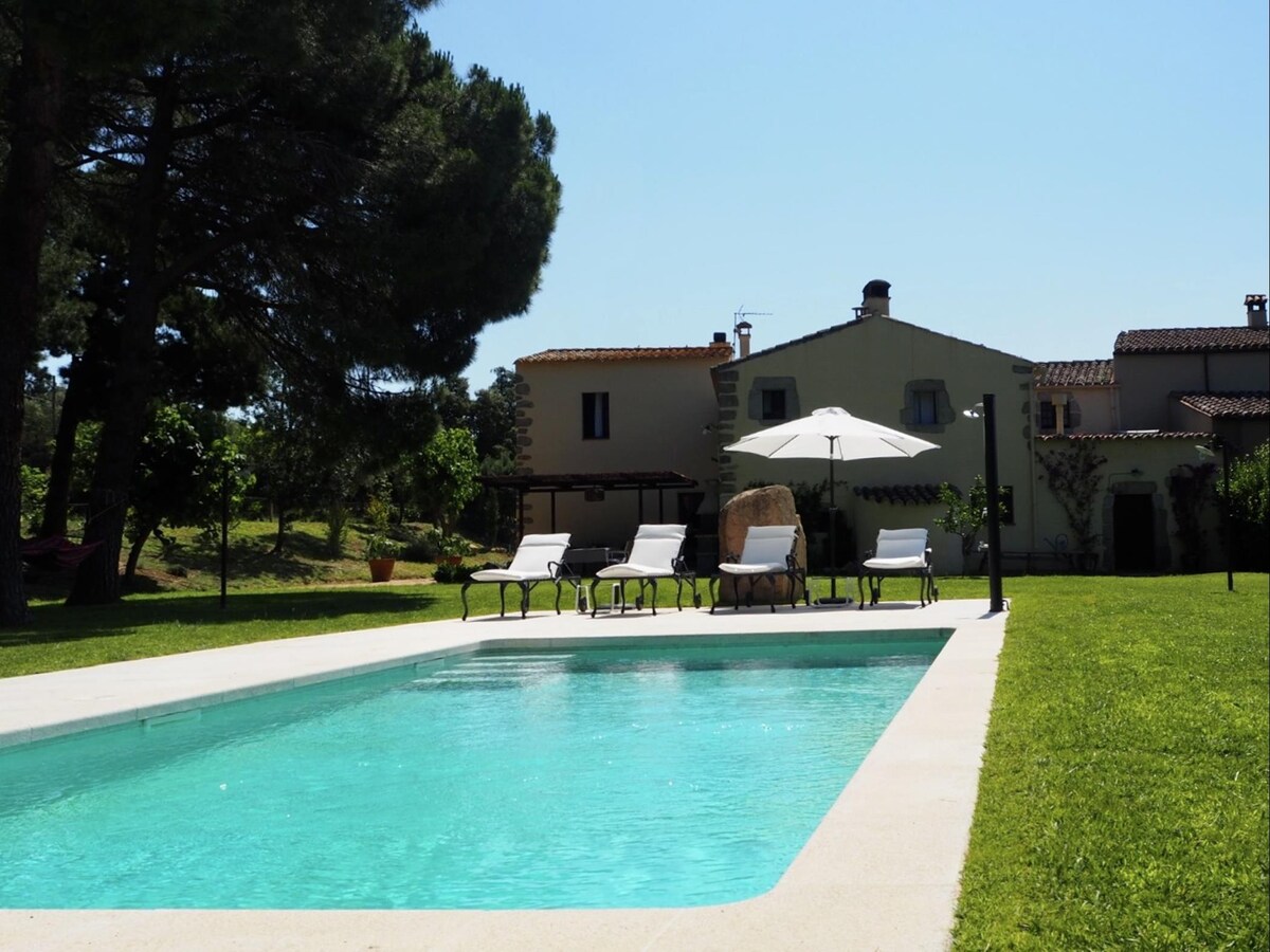 Large country house with private swimming pool in Santa Cristina d'Aro