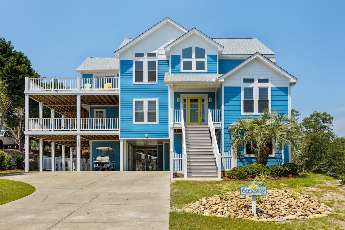Castaway | Impeccable oceanview home with pool