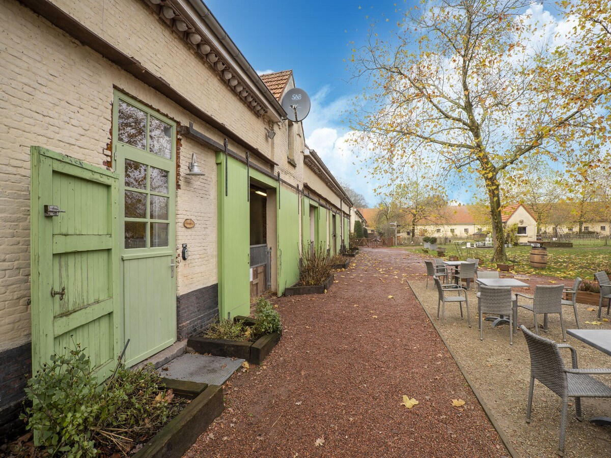 Apartment in wortel hoogstraten with garden