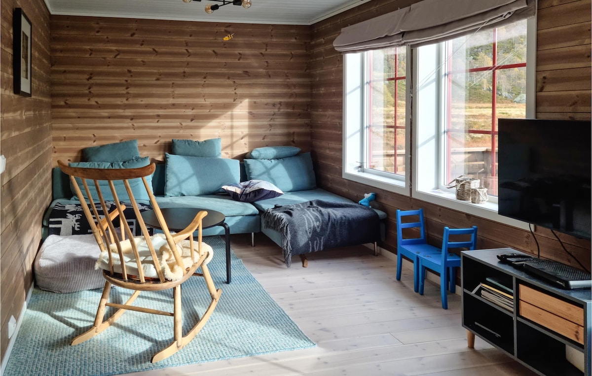 3 bedroom cozy home in Vikeså
