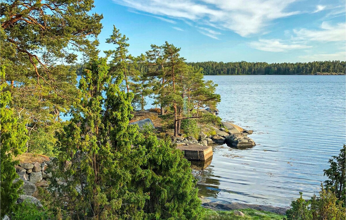 Nice home in Västervik with 2 Bedrooms