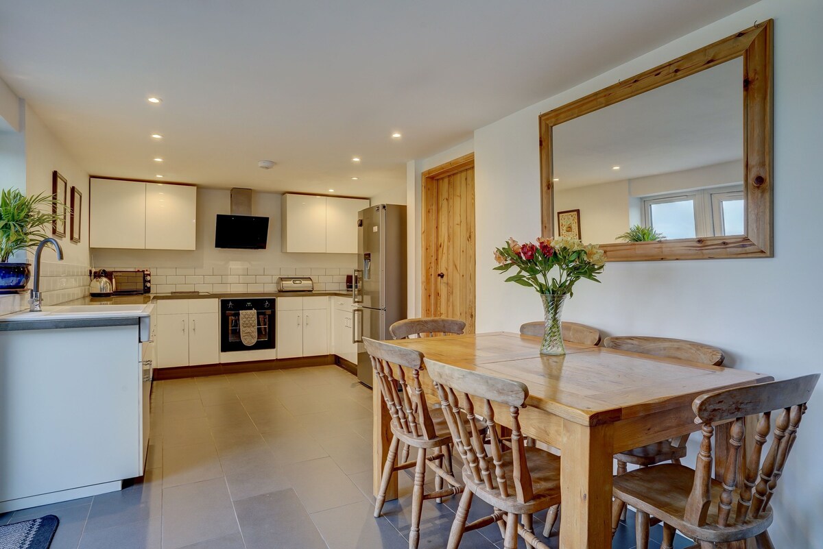 Seaview Cottage | East Ruston Cottages