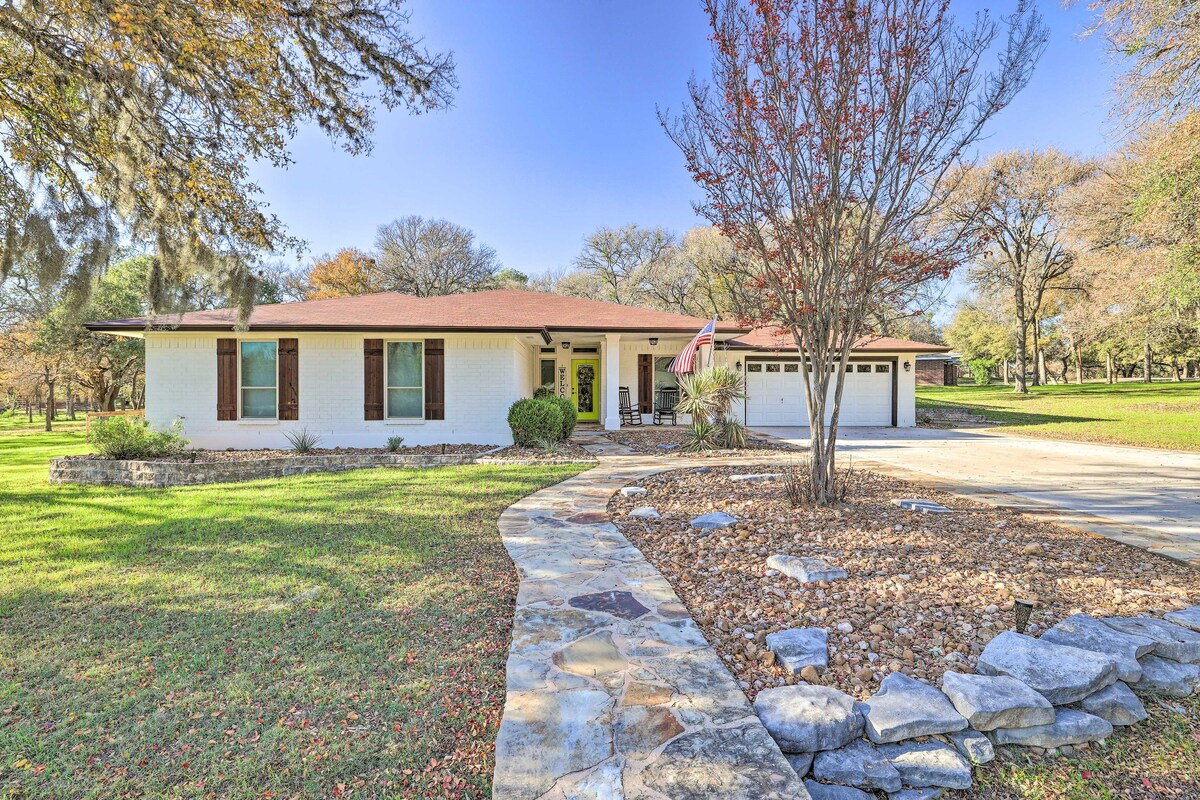Gorgeous San Marco Home w/ Patio & Gas Grill!