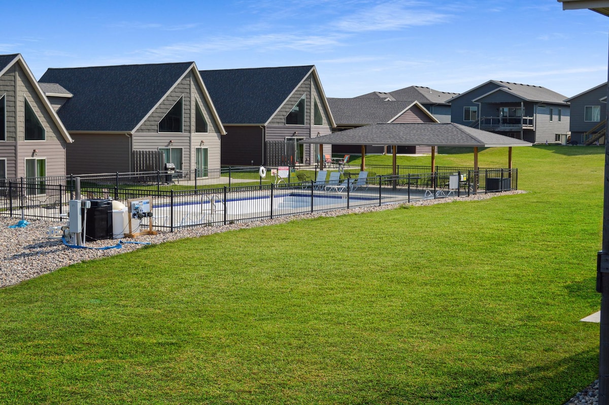 The Wave House at the Lake