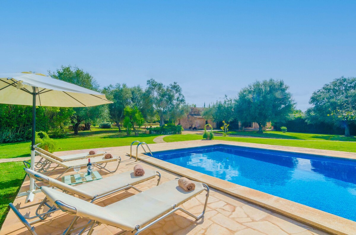 S'era Nova - Villa With Private Pool In Algaida