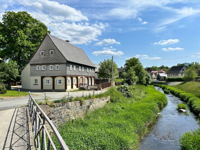 Großschönau的民宿