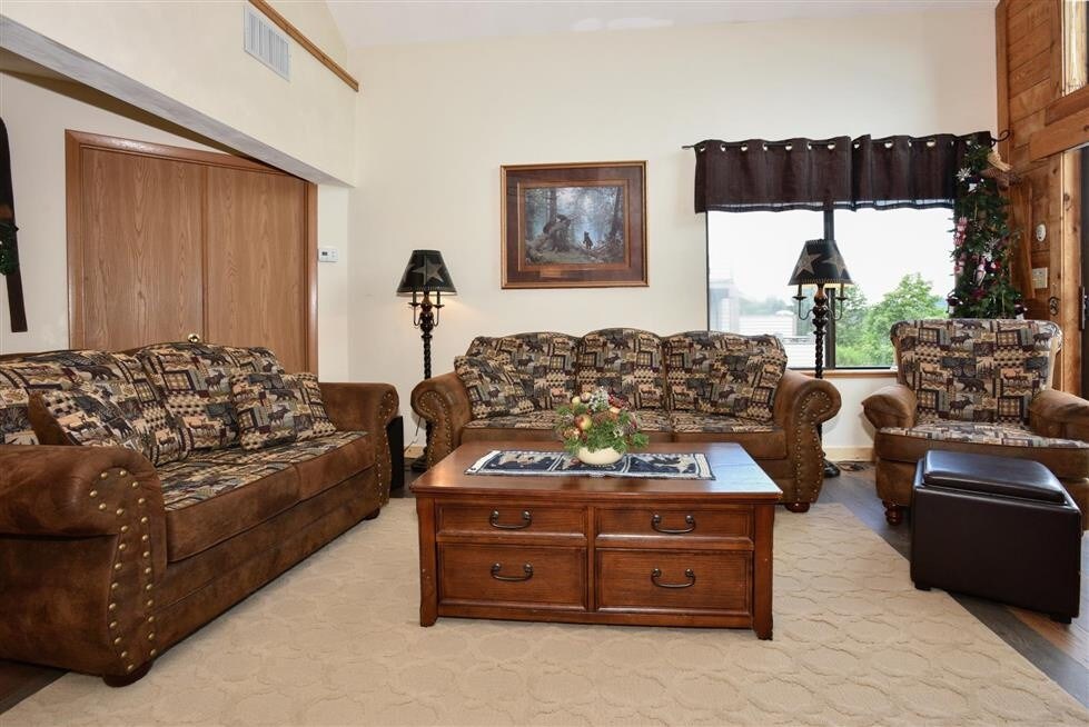 Seven Springs 3 Br Premium Condo, Ski In/ski Out