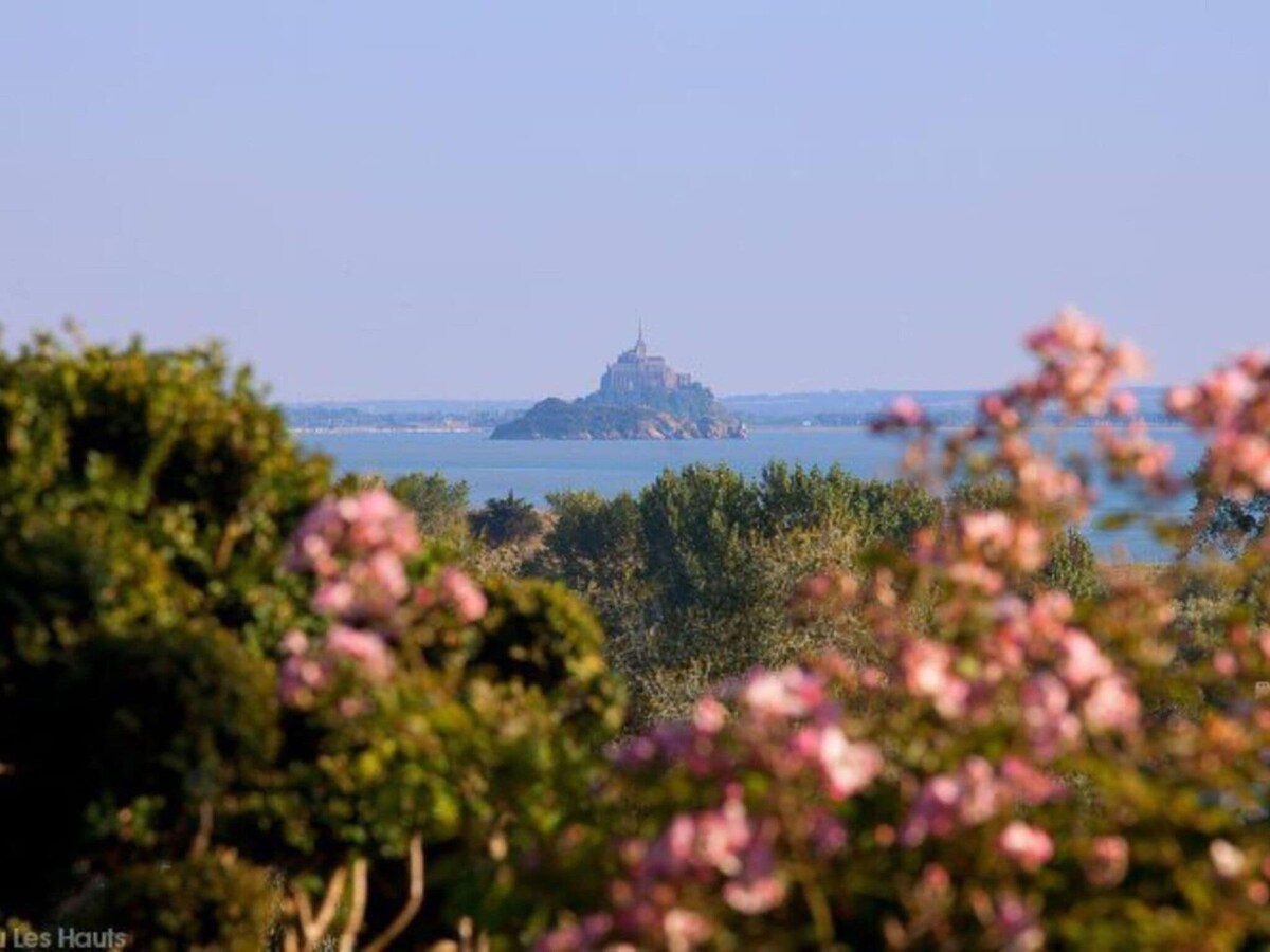 Chateau with private pool and panoramic view over the bay of Mont St Michel