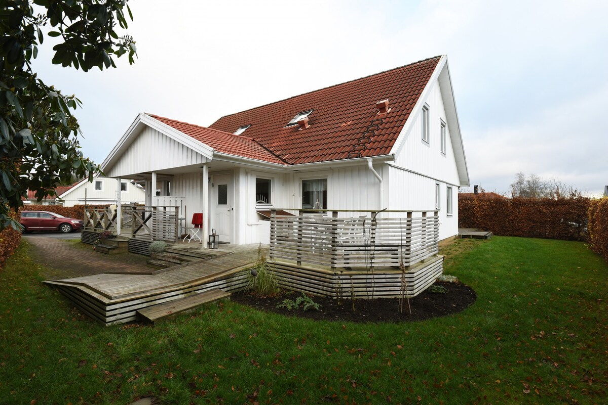 StayNordic | Holiday home near Gothenburg