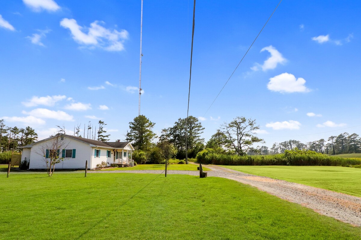 Mermaid Crossing- Pet friendly; Waterfront w/ Dock