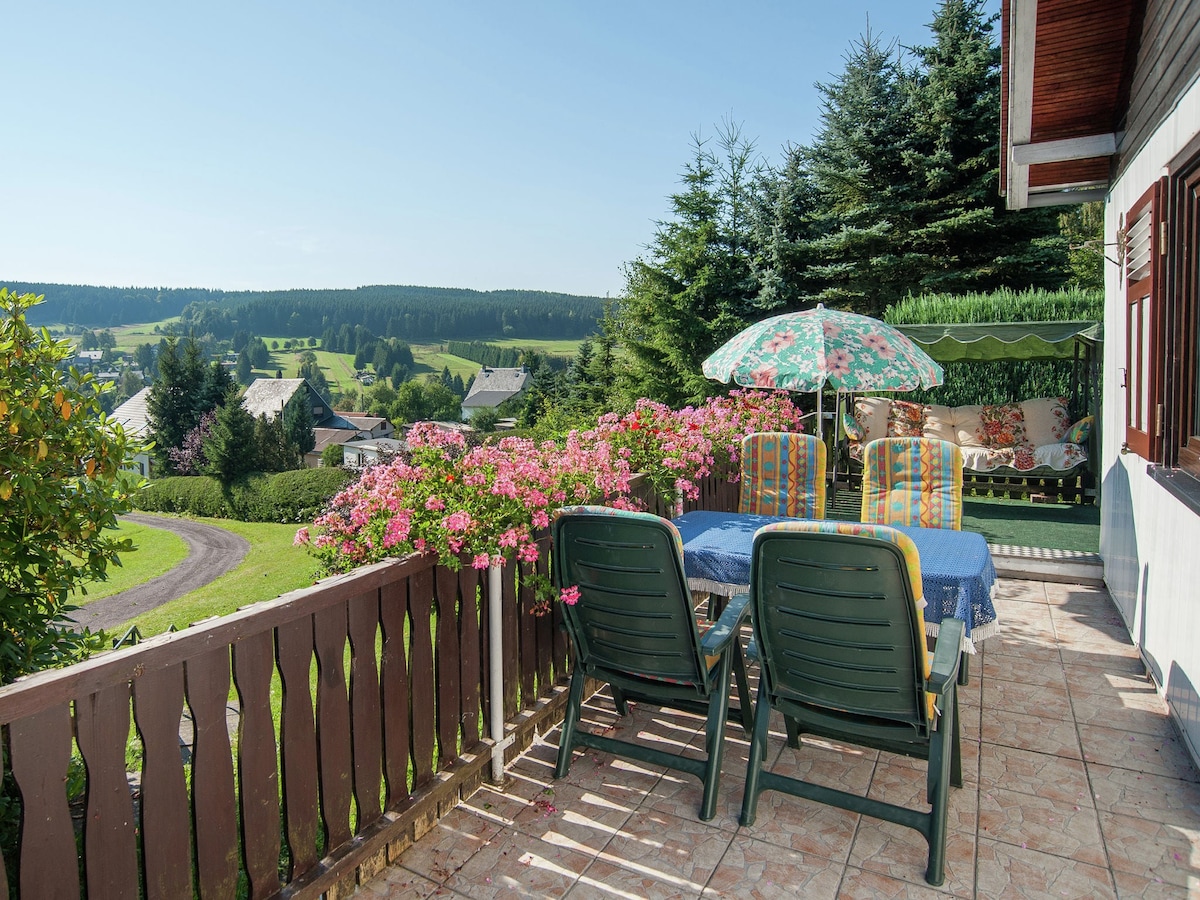 Holiday home in Altenfeld Thuringia with garden