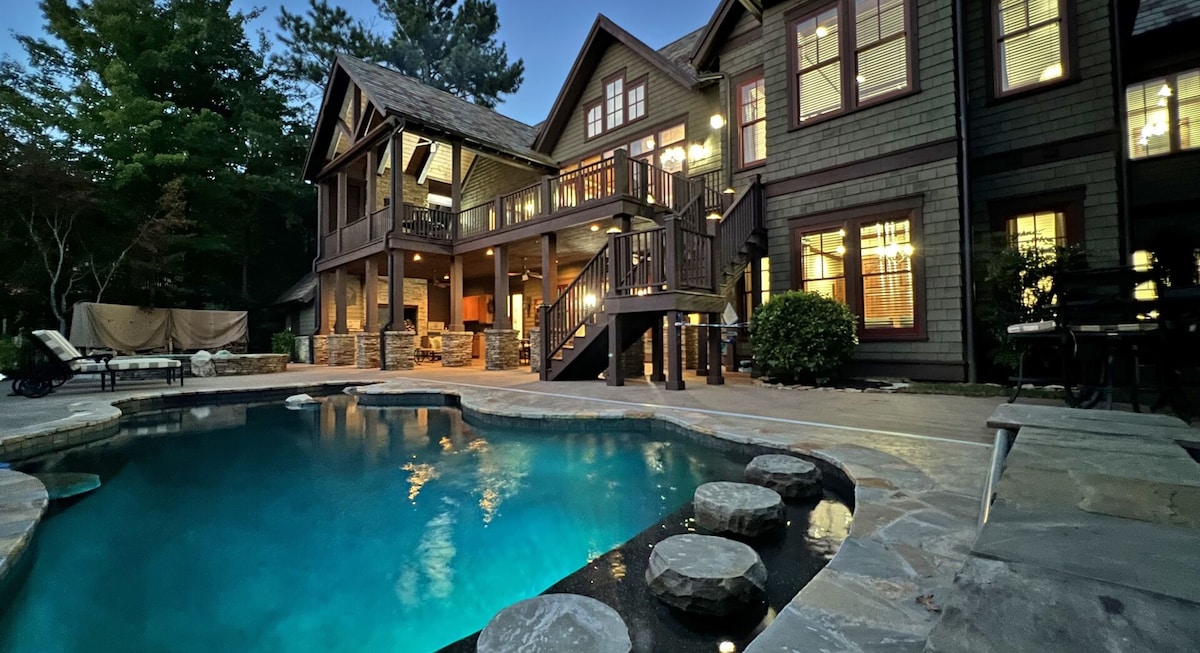 Luxury Estate Mountain View, Pool, Hot Tub, & Golf