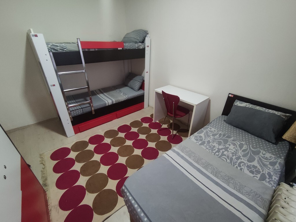 Hostelida - Bunk Bed in Female Dormitory Room