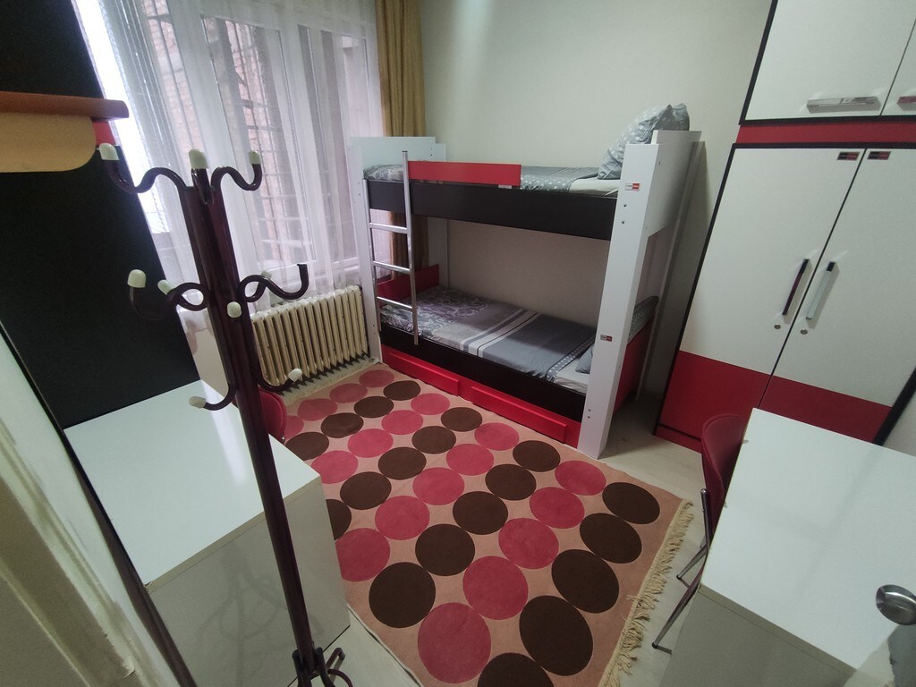 Hostelida - Single Bed in Female Dormitory Room