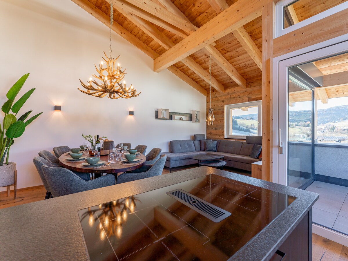 Wonderful ski in-ski out lodge