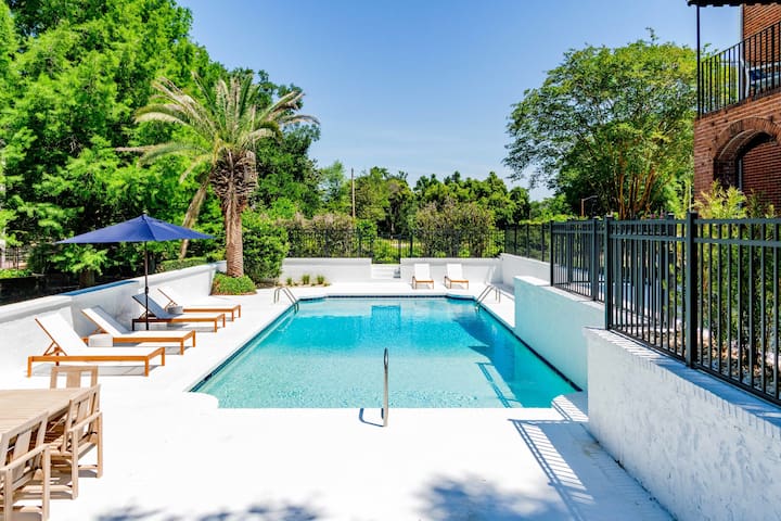 Book Montrose managed Airbnb listing 2