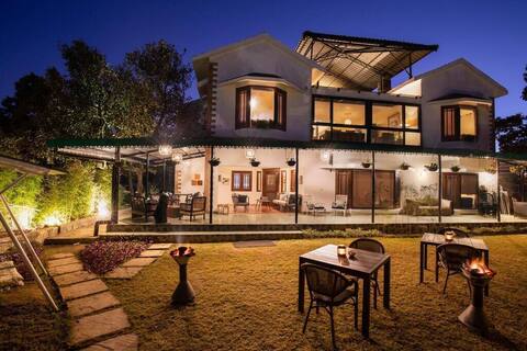 An extraordinary 6-Bedroom Bungalow in Mussoorie