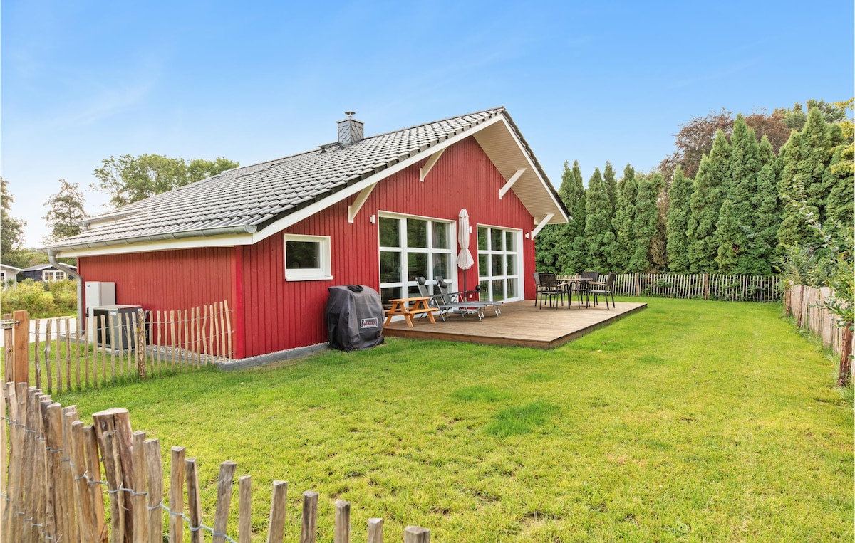Awesome home with Sauna, WiFi and 2 Bedrooms