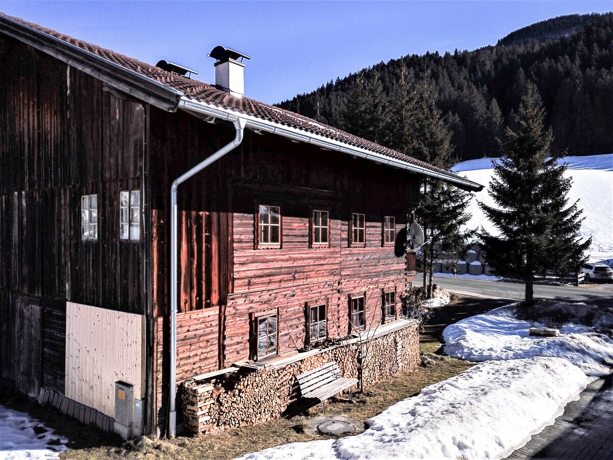 Loya Chalet (WILD32) (153350)