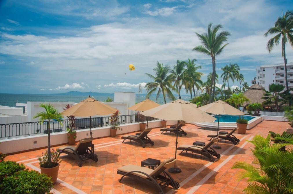 2BR Puerto Vallarta Suite Offering a Tranquil Beach Life