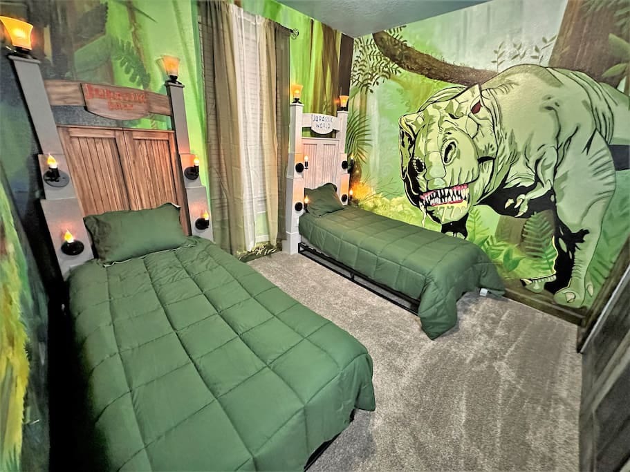 奥兰多蝙蝠洞6卧室度假村泳池房源，靠近迪士尼乐园